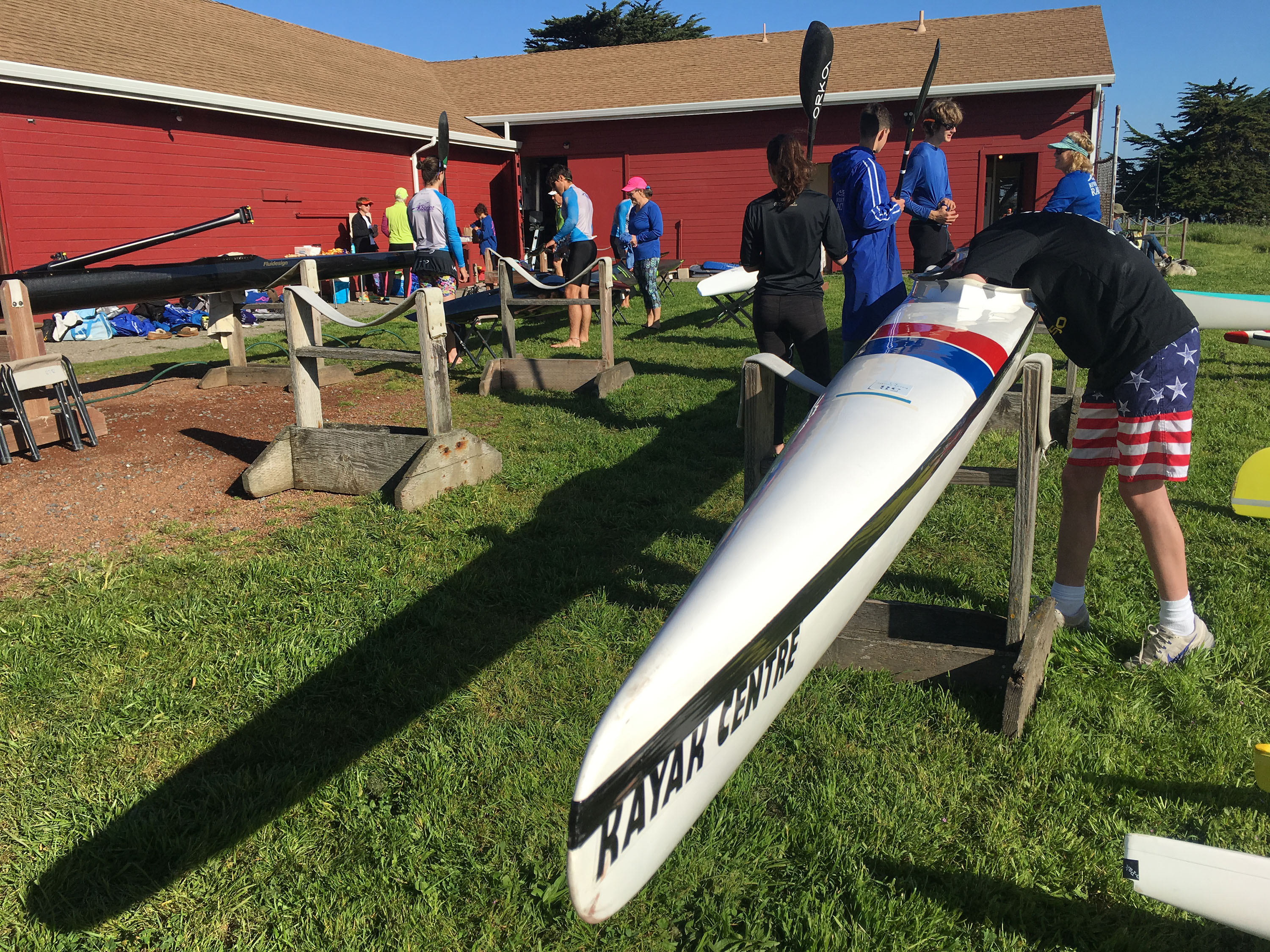 kayaks_sculls_berkeley_aquatic_park_rivertown_racers